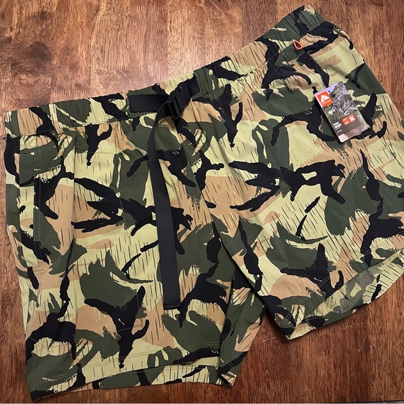 NWT Ozark Trail Men's Camouflage Hybrid Shorts 2XL Hiking Outdoor 5.5” Inseam - Picture 4 of 11